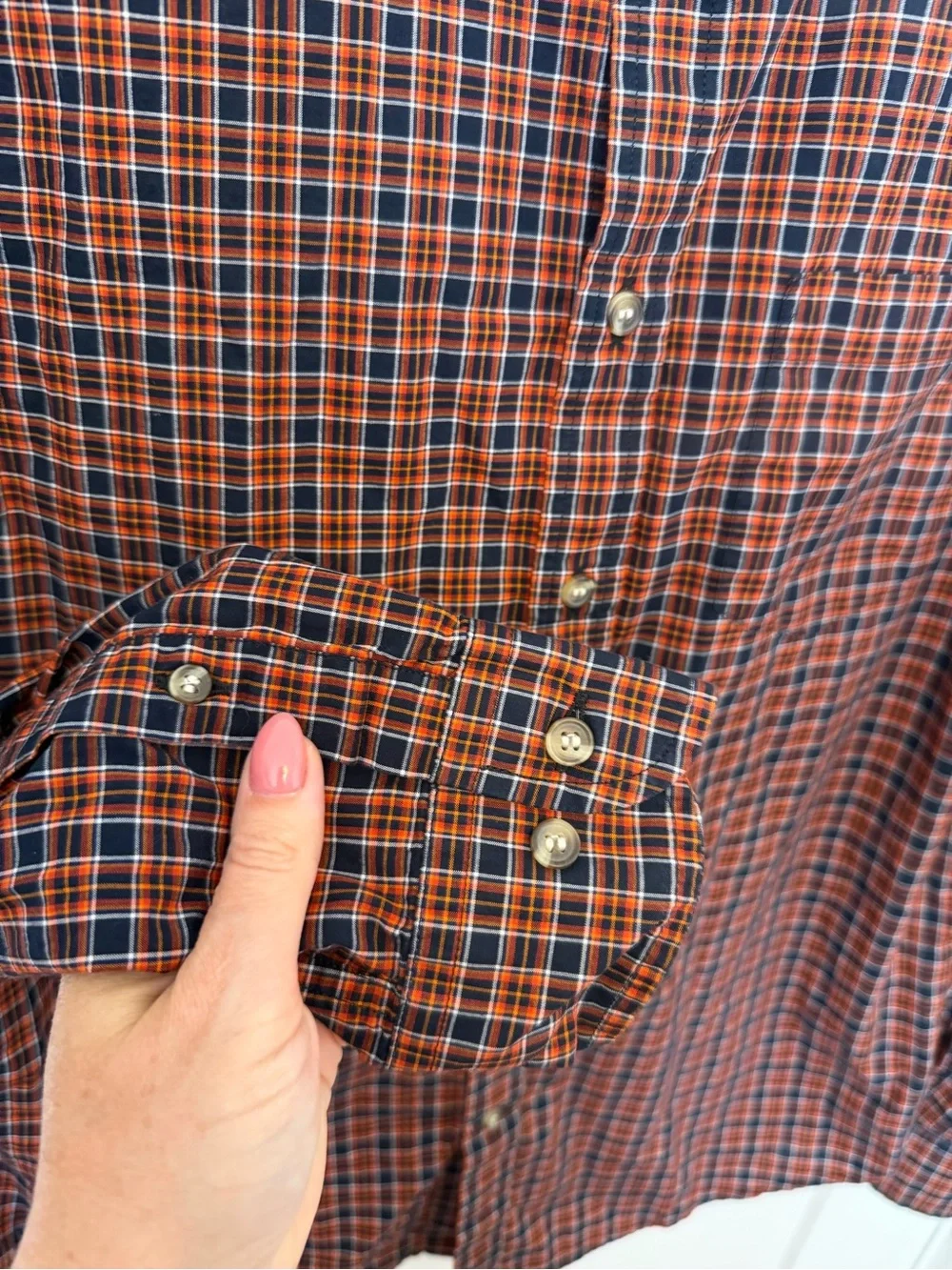 Banana Republic plaid casual button-down shirt untucked fit 100% Cotton Medium